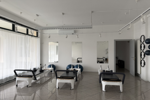 Sala Pilates con reformer